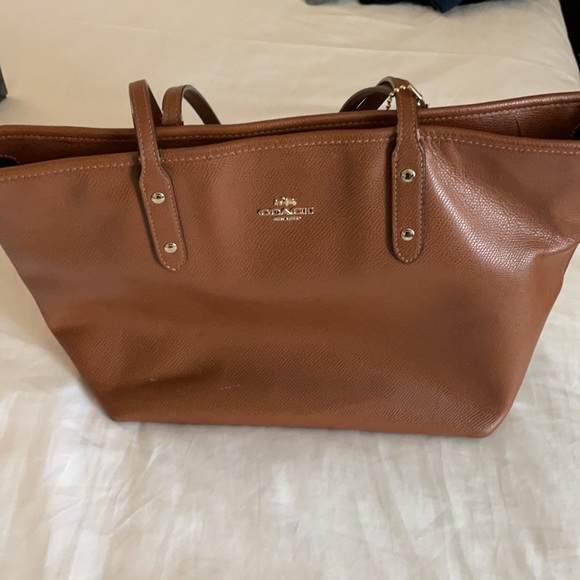 Coach tote purse - Picture 2 of 10